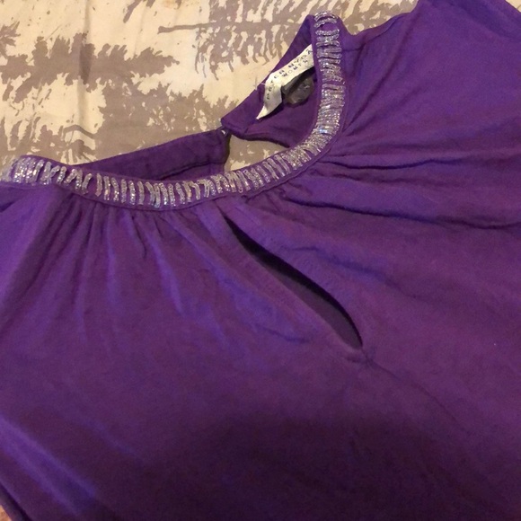 5/$25🖤 Peter Nygard sleeveless top - Picture 4 of 5